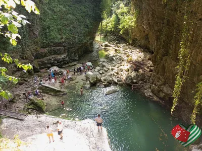 Кодорское ущелье + Шакуранский водопад (каньон)